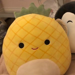 Maui 8” Squishmallow